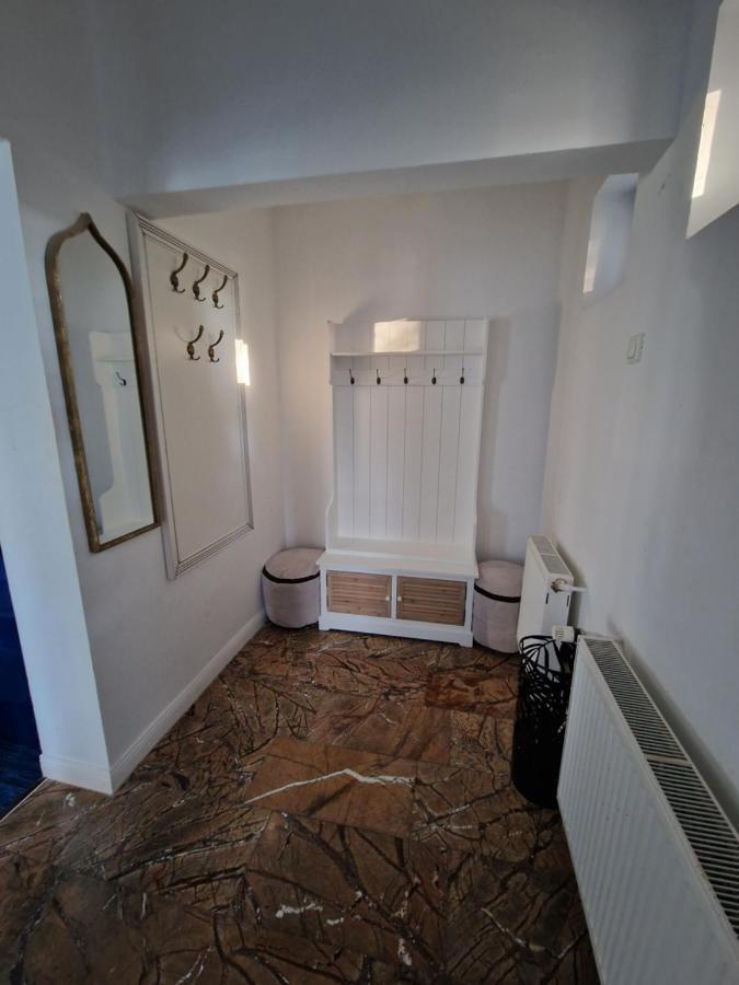 Vila Carolyne Predeal Bagian luar foto